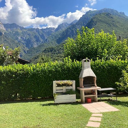 Villa Sasso Cavallo Мандельо дел Ларио Екстериор снимка
