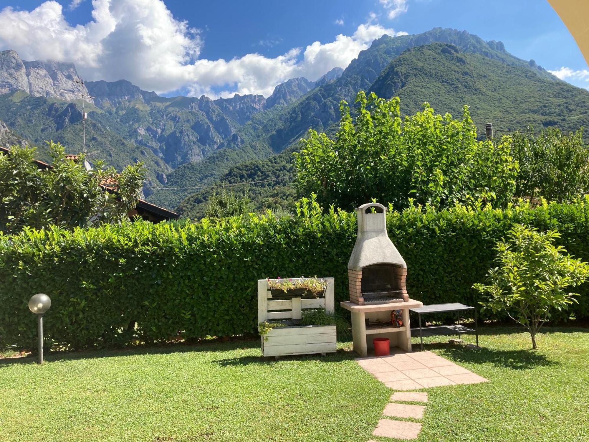 Villa Sasso Cavallo Мандельо дел Ларио Екстериор снимка